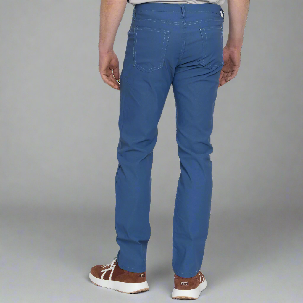 Tailored Fit Technical - Light Blue