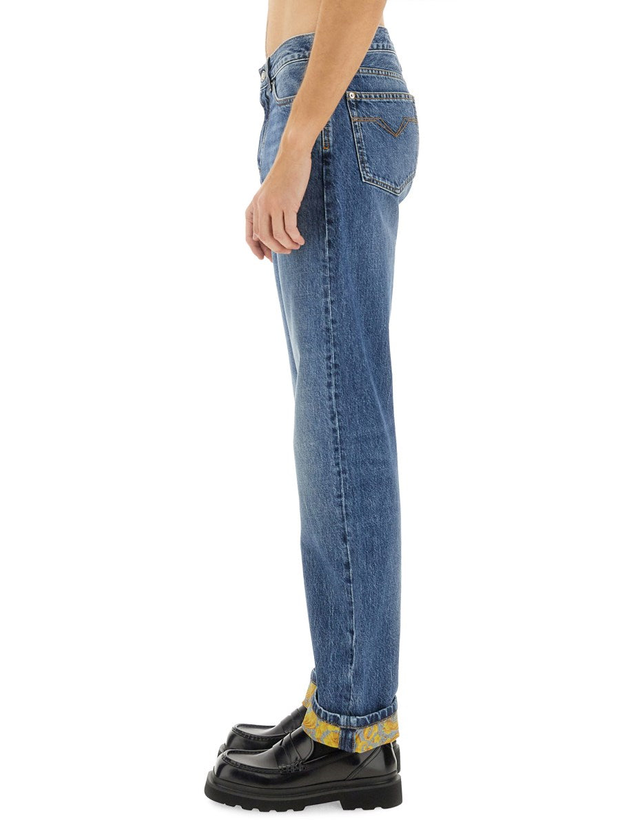 Straight Jeans with Baroque Turn-Ups