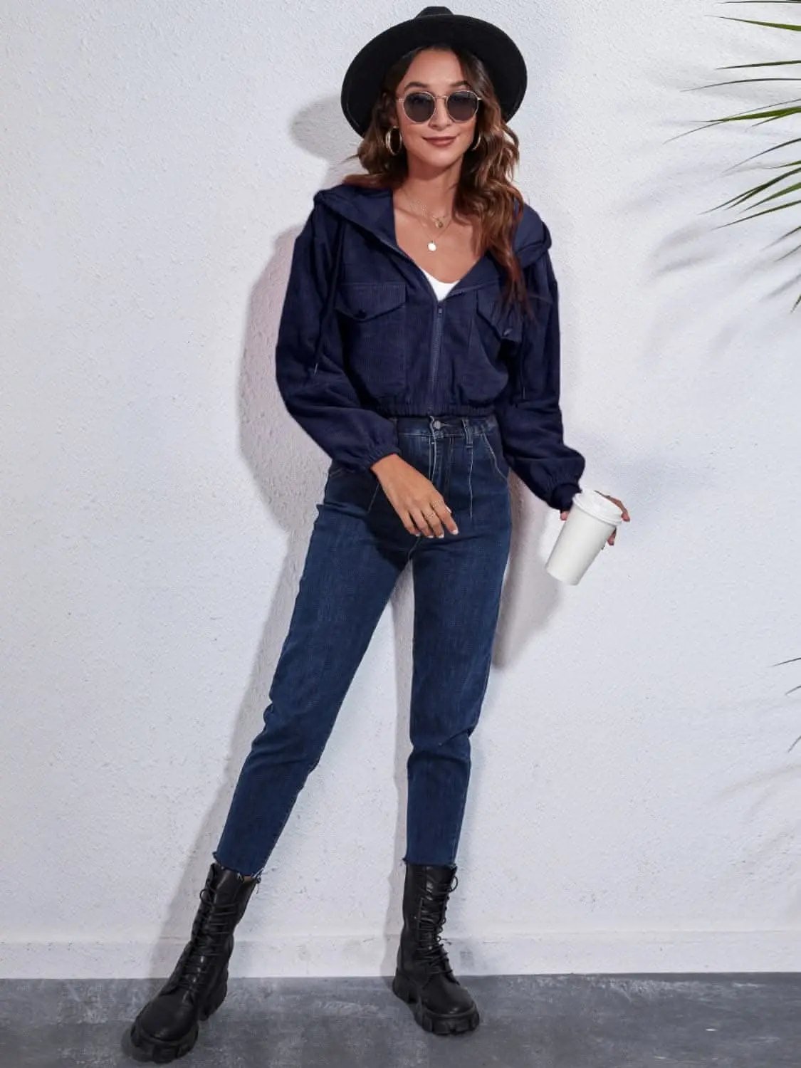 Hooded Jacket - Cozy with Pockets - Everyday Casual Style