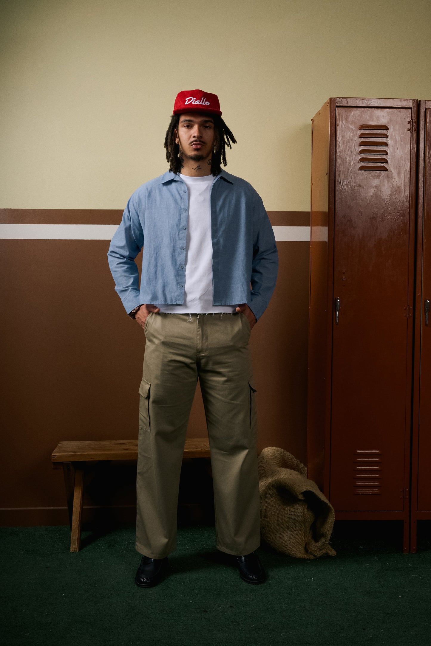 DIALLO CLASSIC CHAMBRAY SHIRT