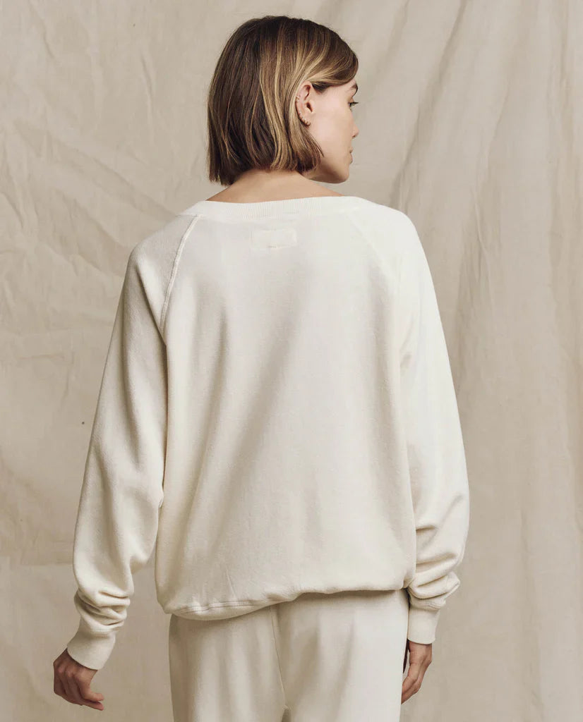 THE GREAT. THE V-NECK SWEATSHIRT
