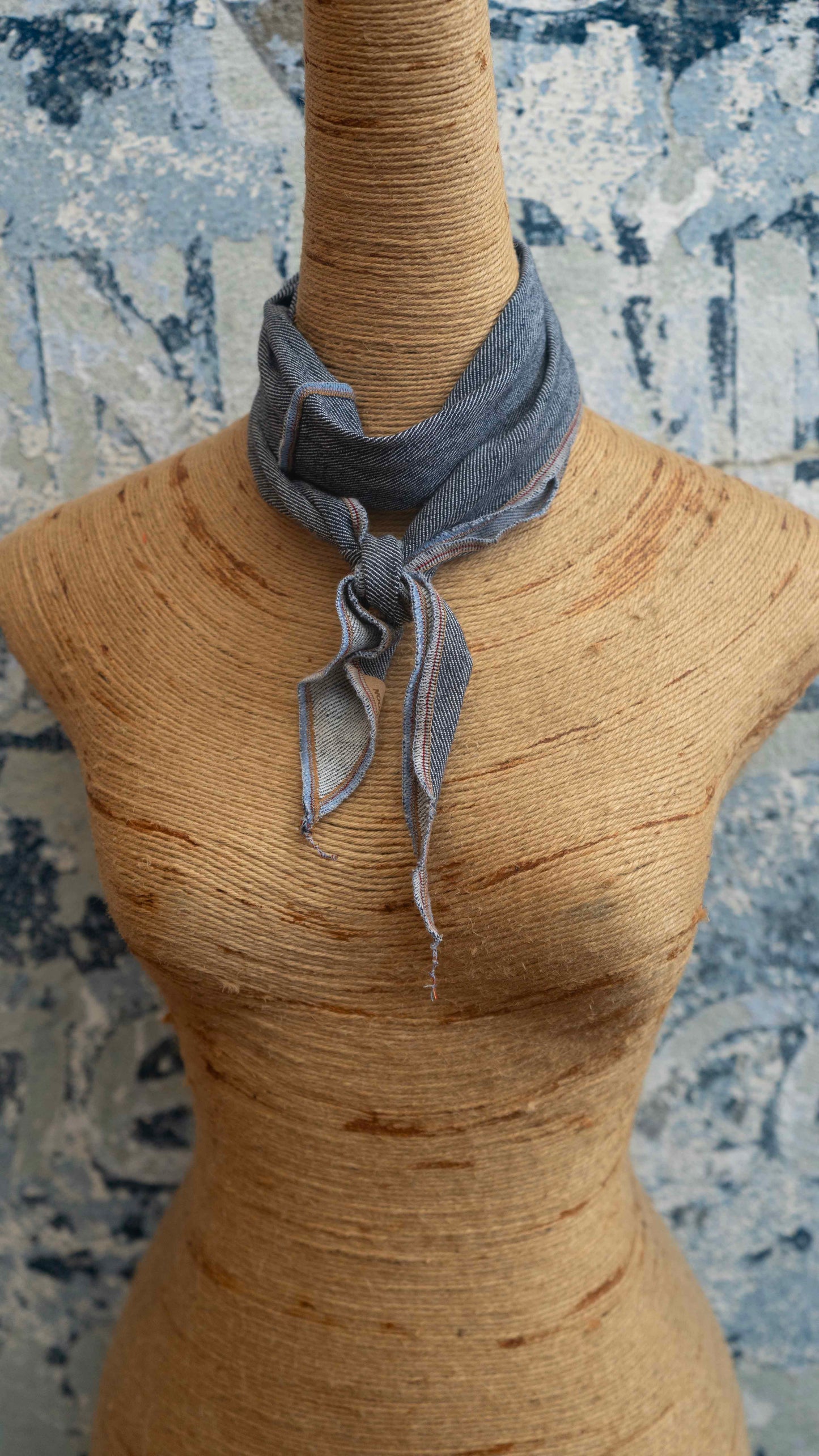 Tennis Tie Break Neck Scarf