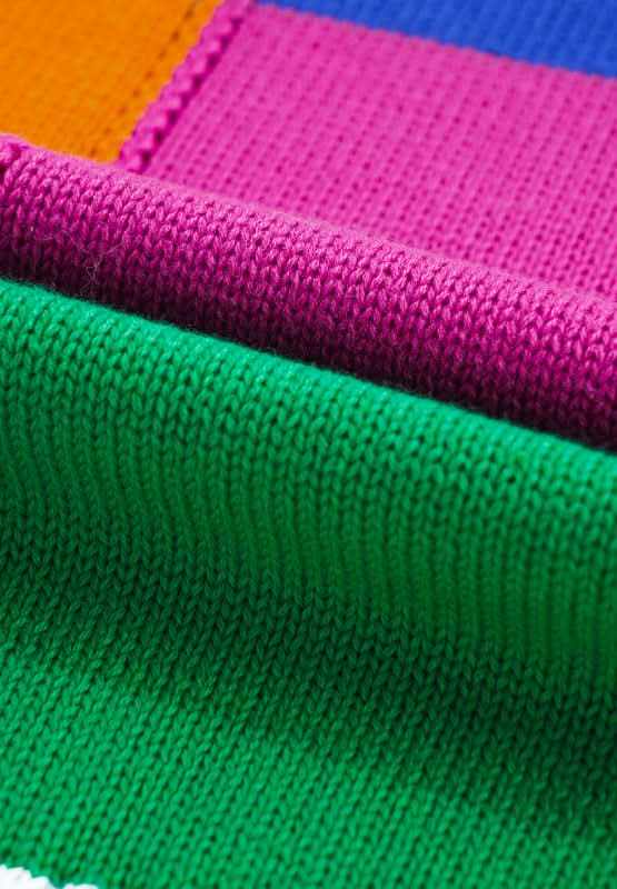 Sweater - Color Block Long Sleeve Knit - Casual Chic Comfort