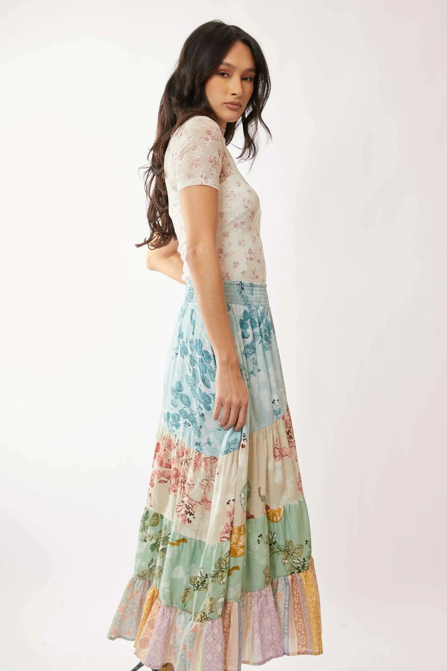 Floral Mesh Top - Lightweight & Breathable - Casual Tee