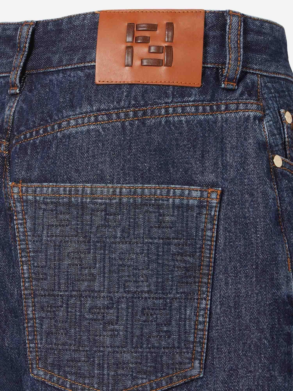 Wide Straight Jeans in Dark Rinse