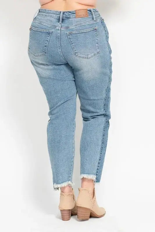 Trendsi Judy Blue Vintage Wash Plus Size Women's Jeans: Slim Fit & Side Panel Detail