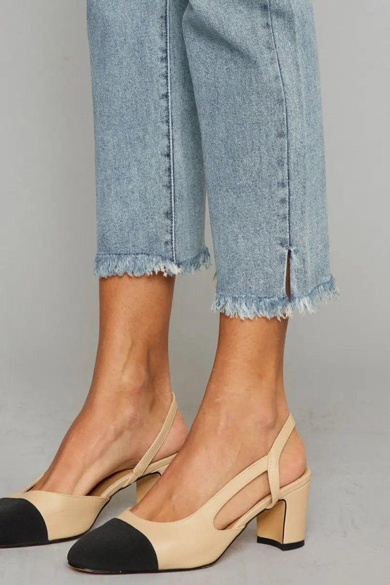 Trendsi Kancan Jeans + High Waist + Everyday Wear + Cropped Jeans + Raw Hem