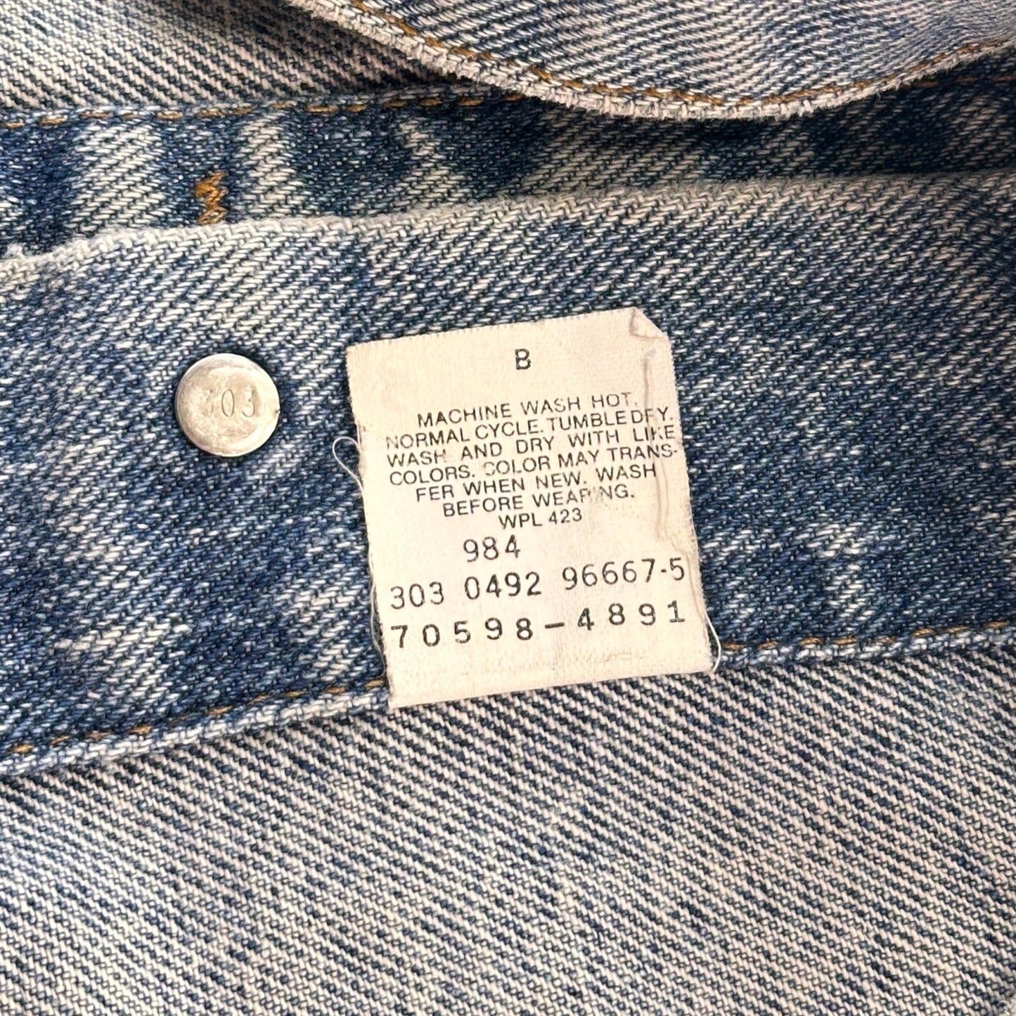 Vintage 90s Levi's Biker's Cut - Oversized Levi's Trucker - USA - Men's Medium