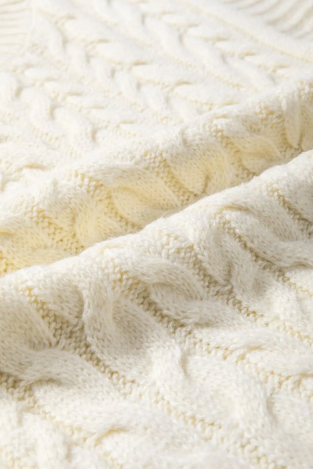 Sweater Vest - Cable Knit Layering - Oatmeal