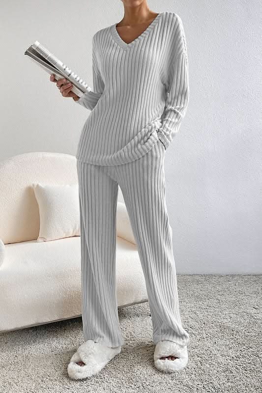 YNIQUE Ribbed Knit Outfit Women's Loungewear Set V-Neck Slouchy Two-Piece Comfortable