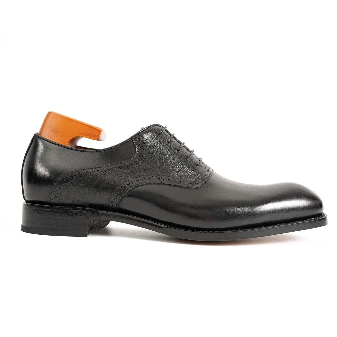 Goodyear Welted Oxford Shoes in Black Leather — Star Product of the Day at Jeans.com