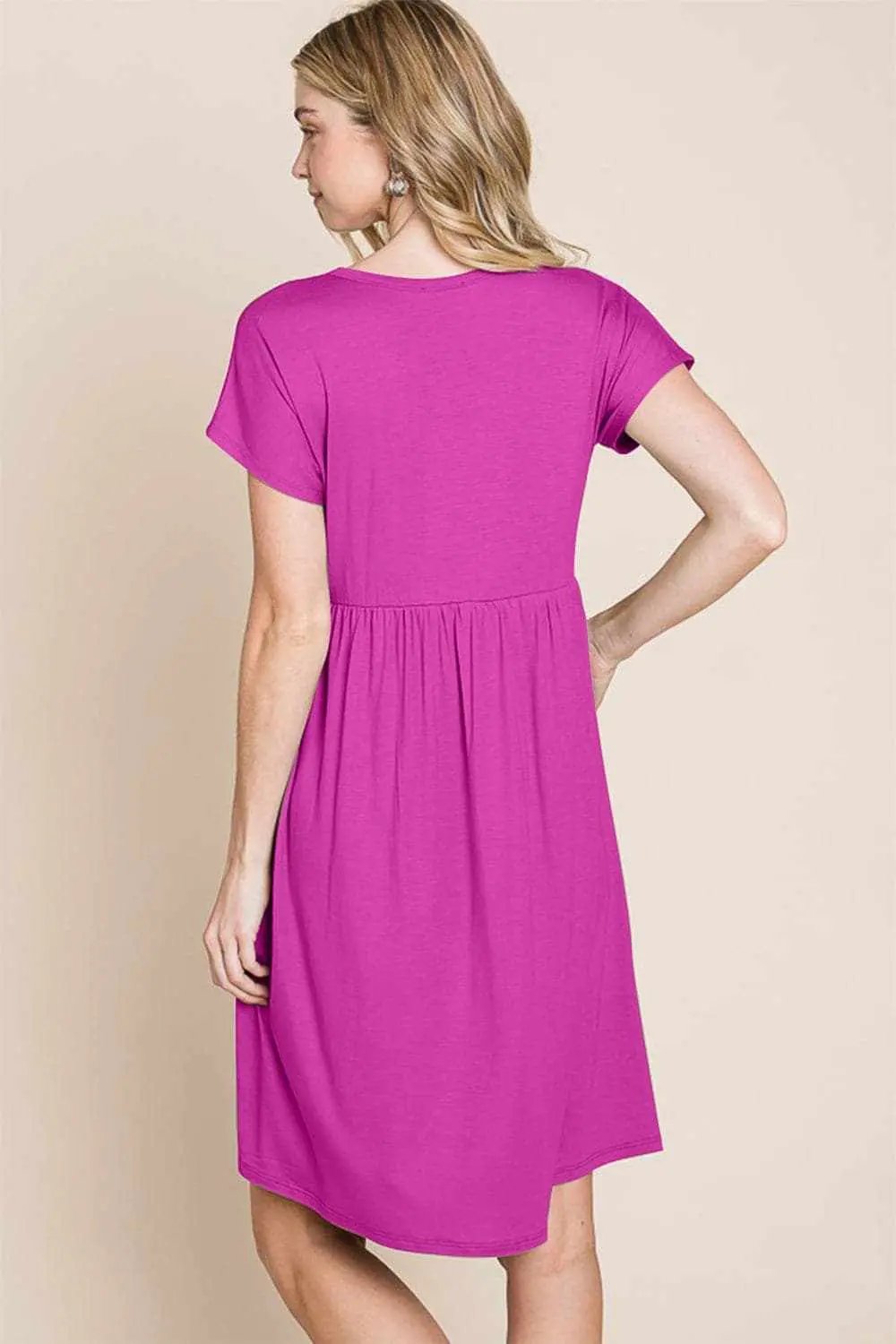 Trendsi Elegant V-neck short sleeve dress