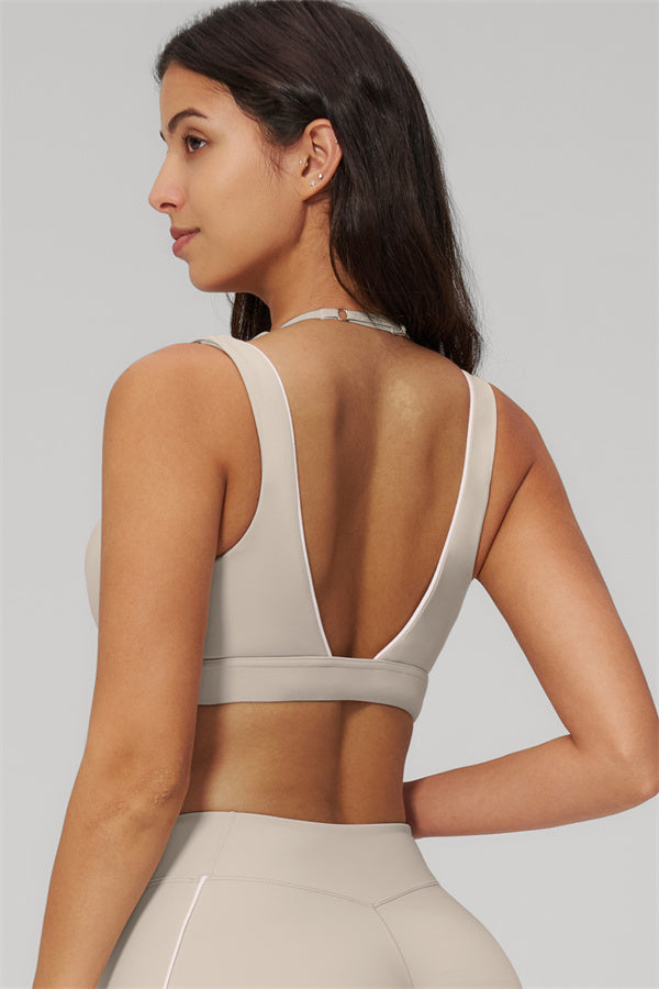 The Clarity Contour Line Sports Bra Shorts 2-Piece Set