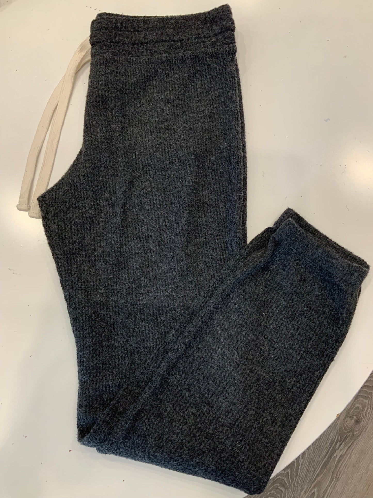 Monrow grey cashmere sweatpants