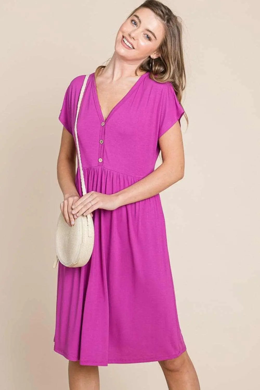 Trendsi Elegant V-neck short sleeve dress
