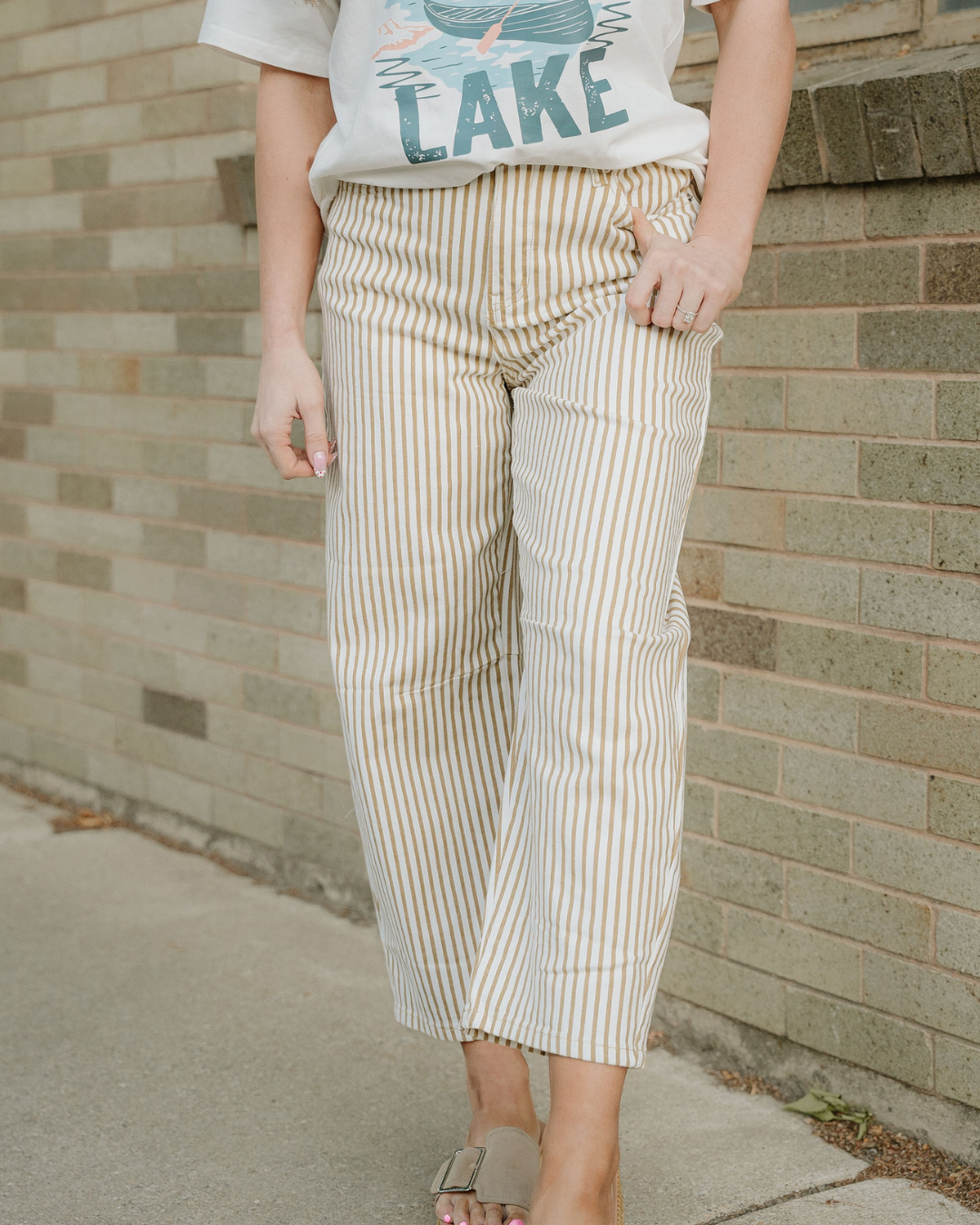 Lennox Stripe Casual Barrel Jeans