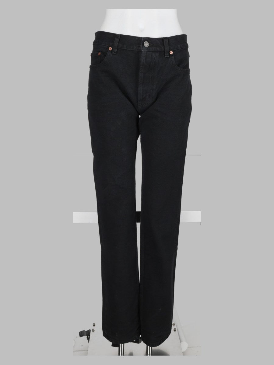Straight Jeans in Deep Black