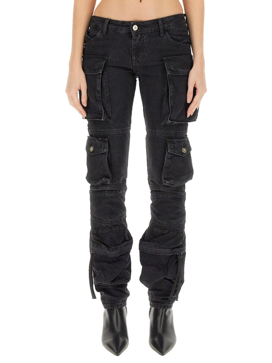 Low-Rise Cargo Jeans in Black