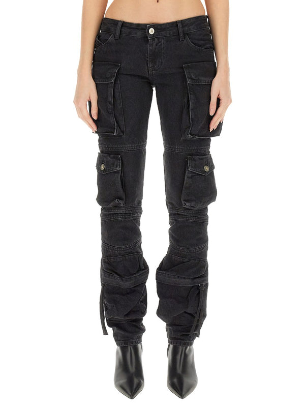 Low-Rise Cargo Jeans in Black