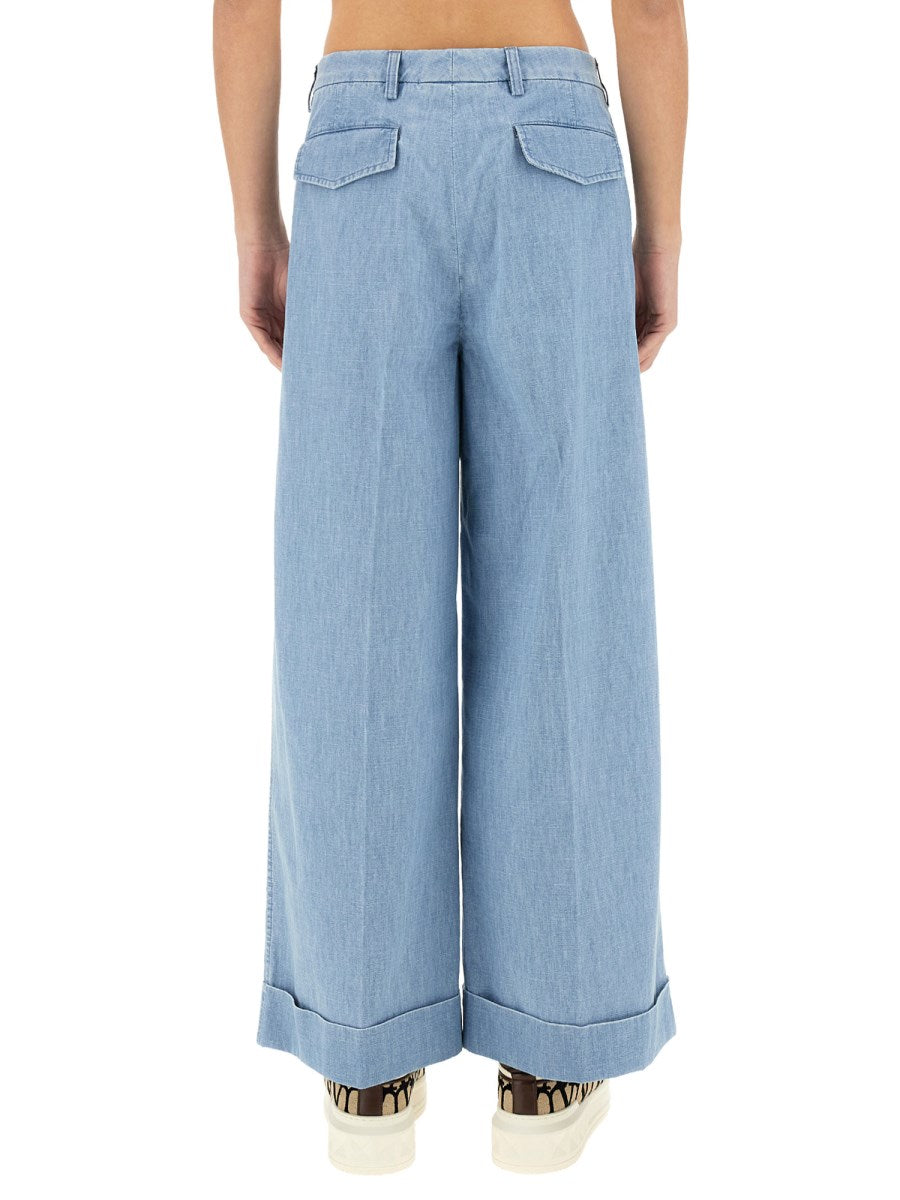 Wide Jeans with Turn-Ups