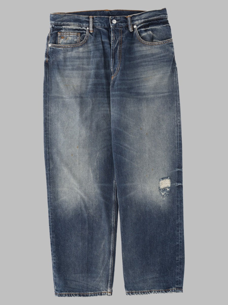 Loose-Fit Jeans