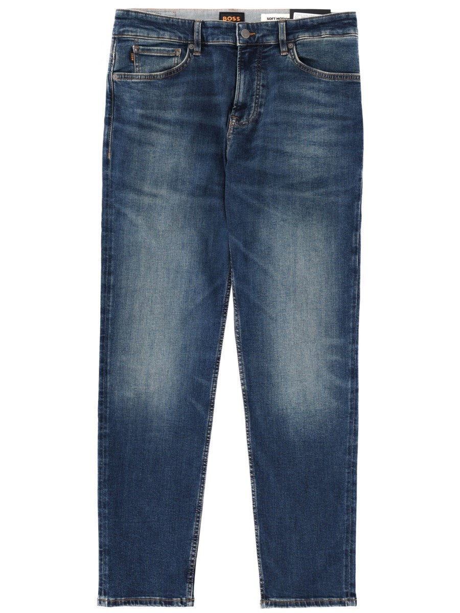 Tapered Stretch Jeans in Mid Blue