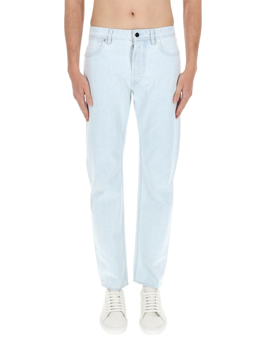 Straight Jeans in Bleached Light Blue