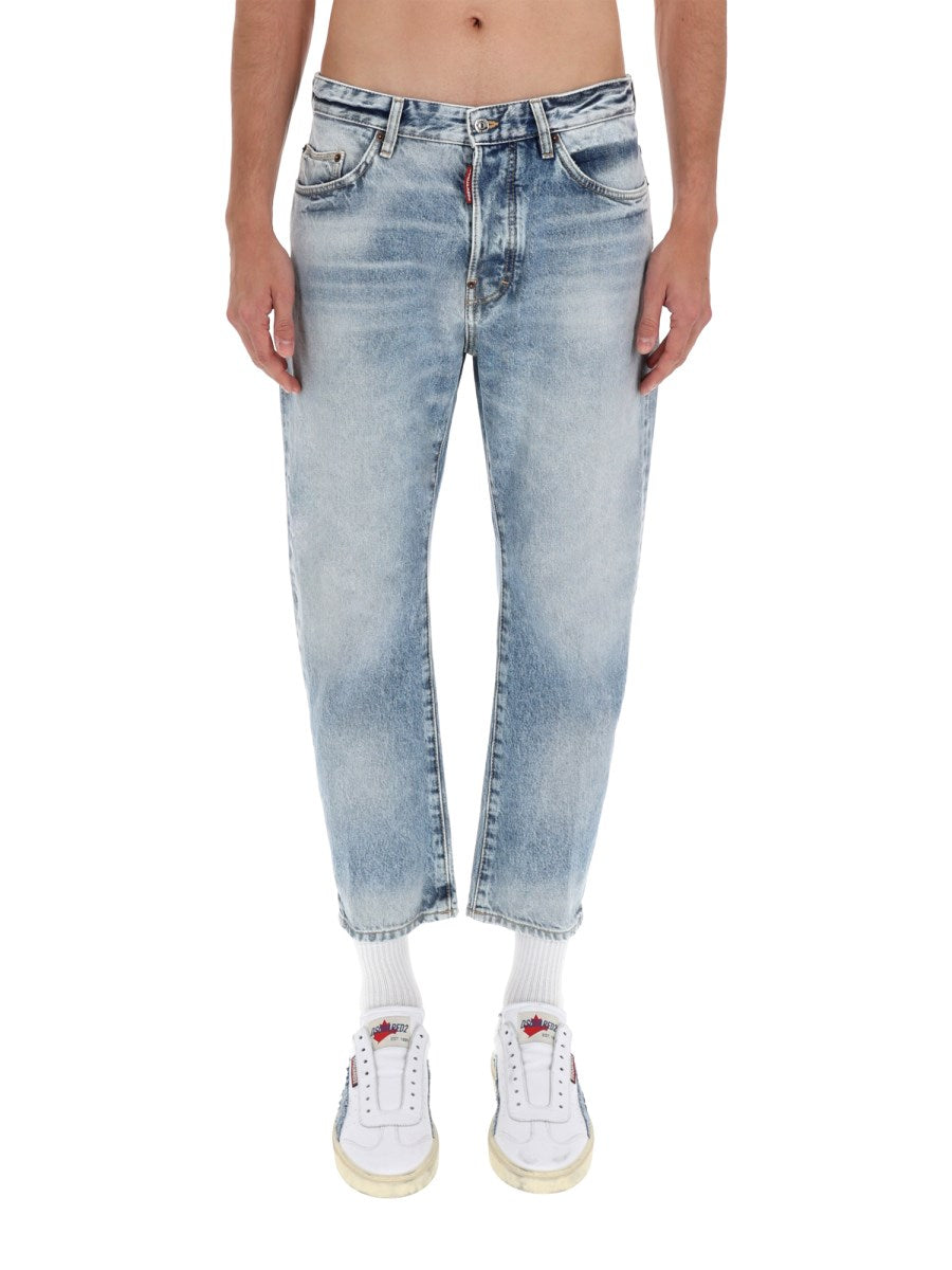 Jeans in Bleached Blue