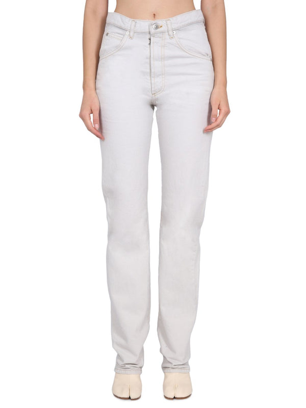 Memory Of Asymmetric Jeans in Off-White