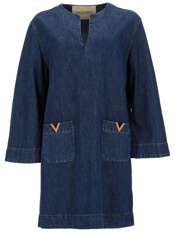 Chambray Tunic Dress with V Pockets