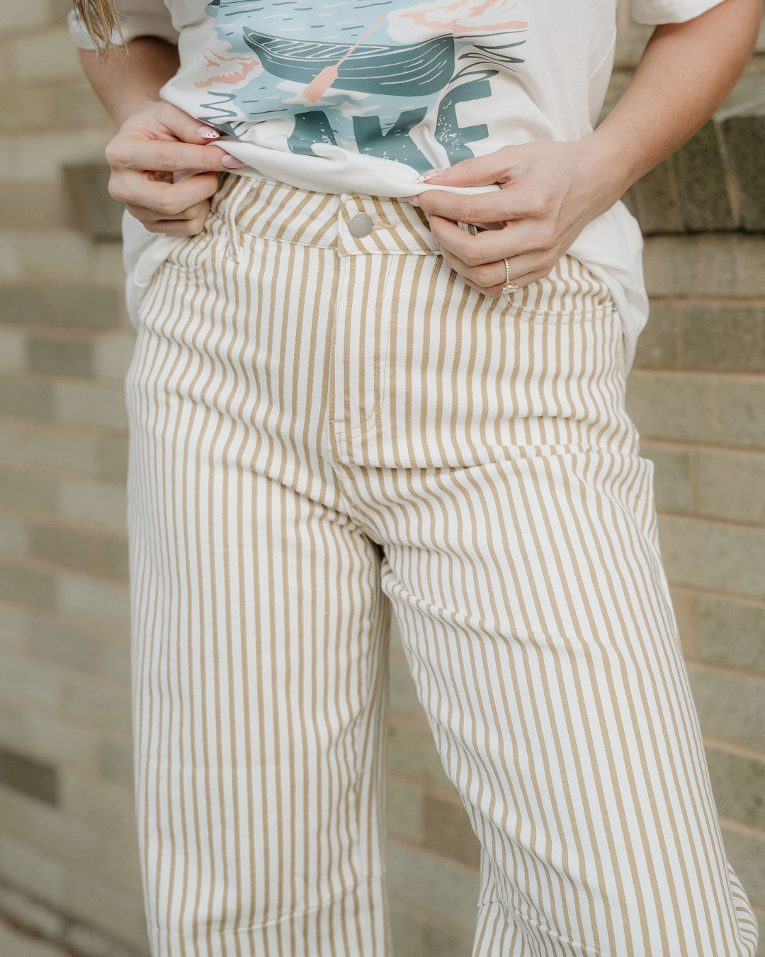 Lennox Stripe Casual Barrel Jeans