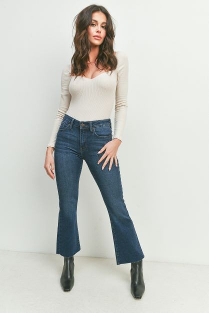 CROPPED FLARE JEANS