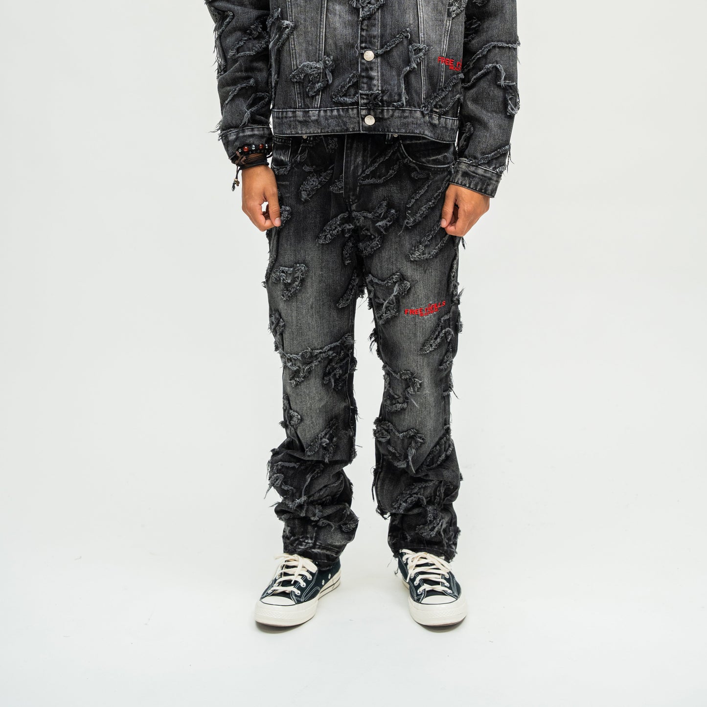Checks Distressed Denim Pants - Black