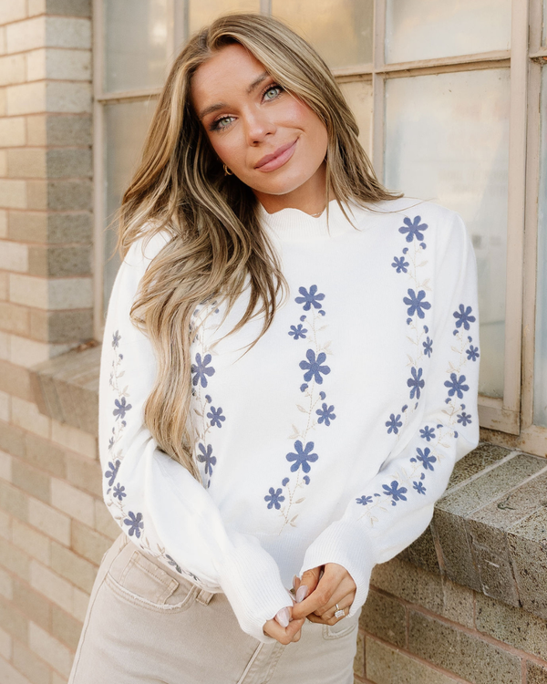 Polly Floral Embroidered Scallop Hem Cropped Sweater