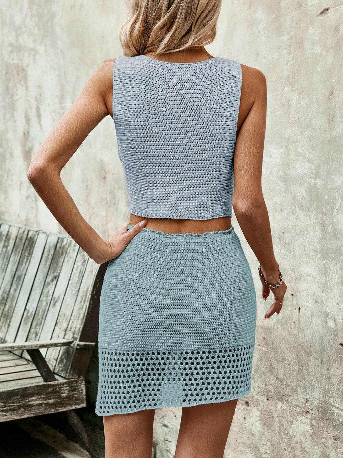 Trendsi Chic sleeveless top & drawstring skirt set