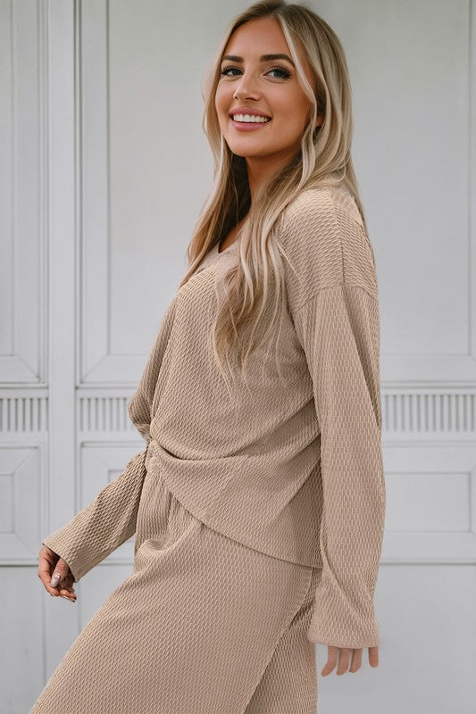 Loose Textured Pullover and Pants Set