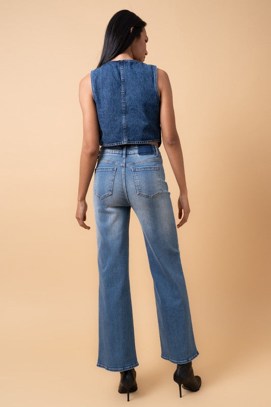 Denim high rise jean