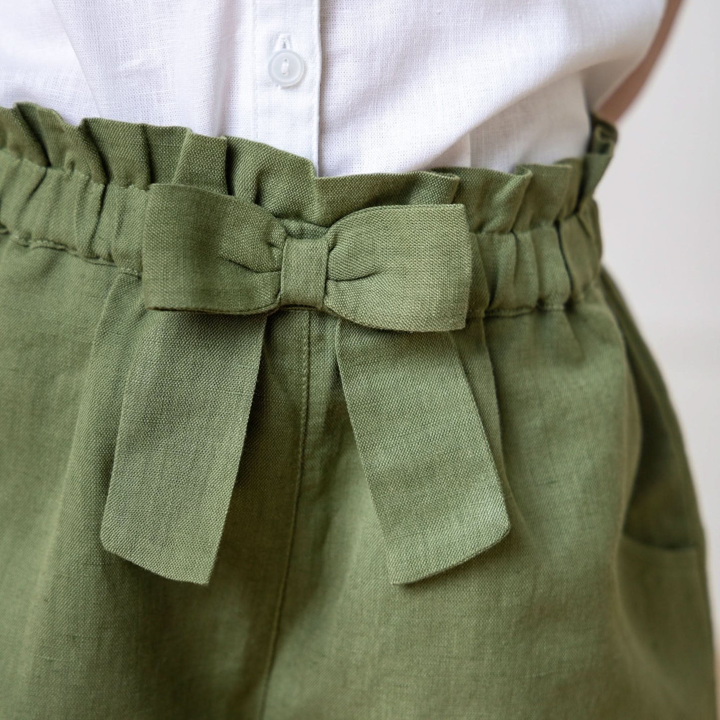 Linen Pull-On Paperbag Shorts