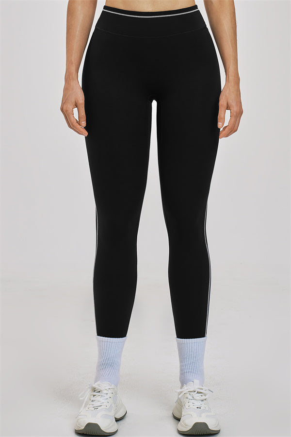 The Unbound Sports Bra Leggings 2-Piece Set