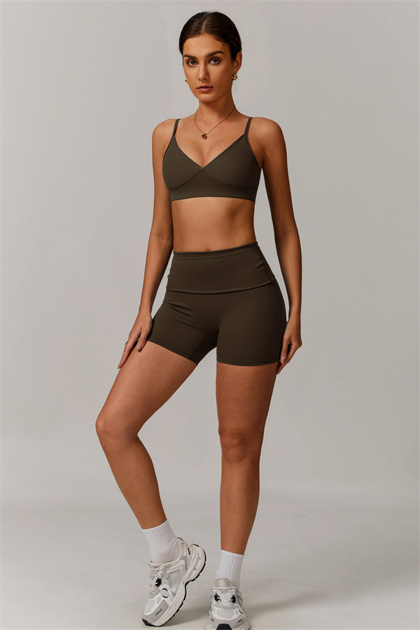 The Vigor Sports Bra Shorts 2-Piece Set