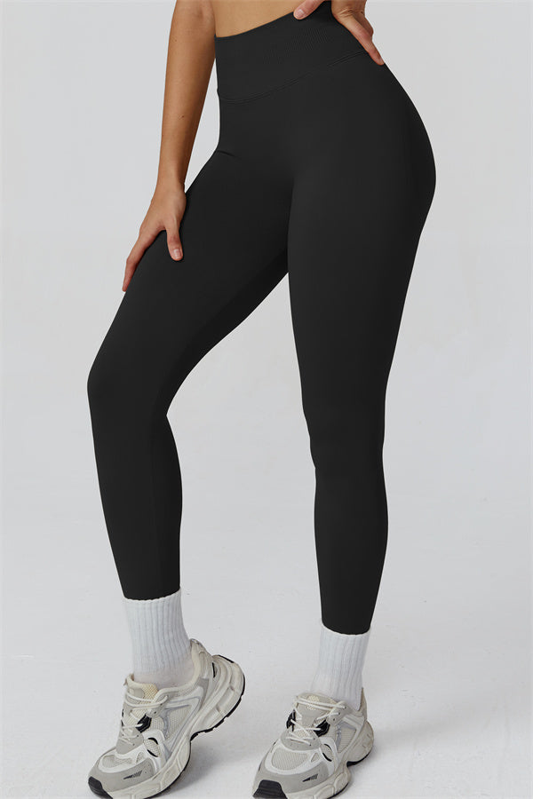 The Reign Sports Bra Leggings 2-Piece Set