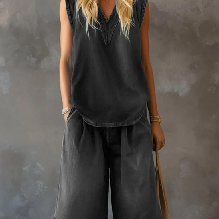 Women's V-Neck Sleeveless Loose Top & Wide-Leg Shorts Set
