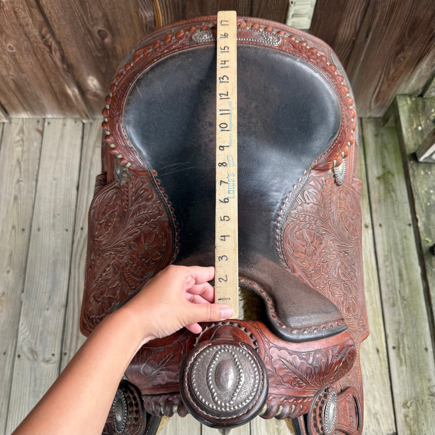 15.5" Champion Pleasure Saddle