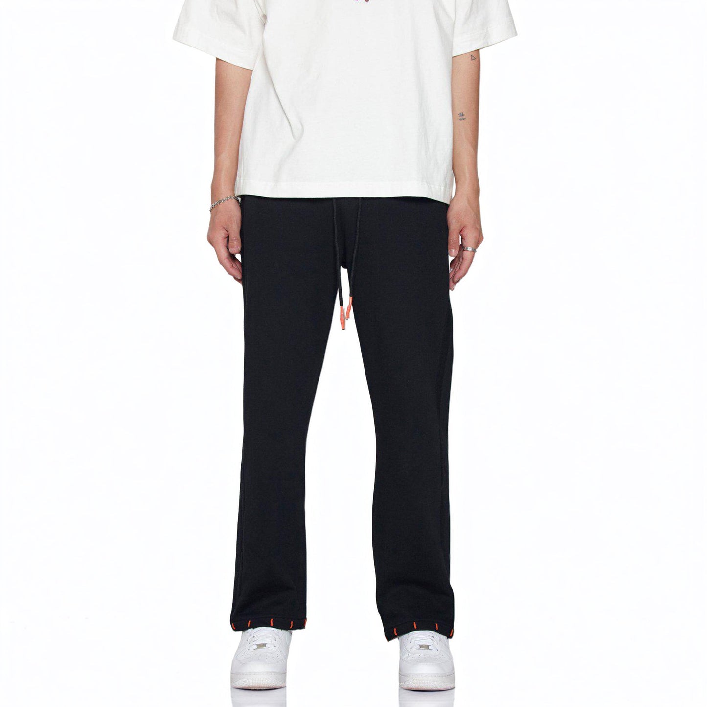 Konus Men's Wide Leg Sweatpants in Black