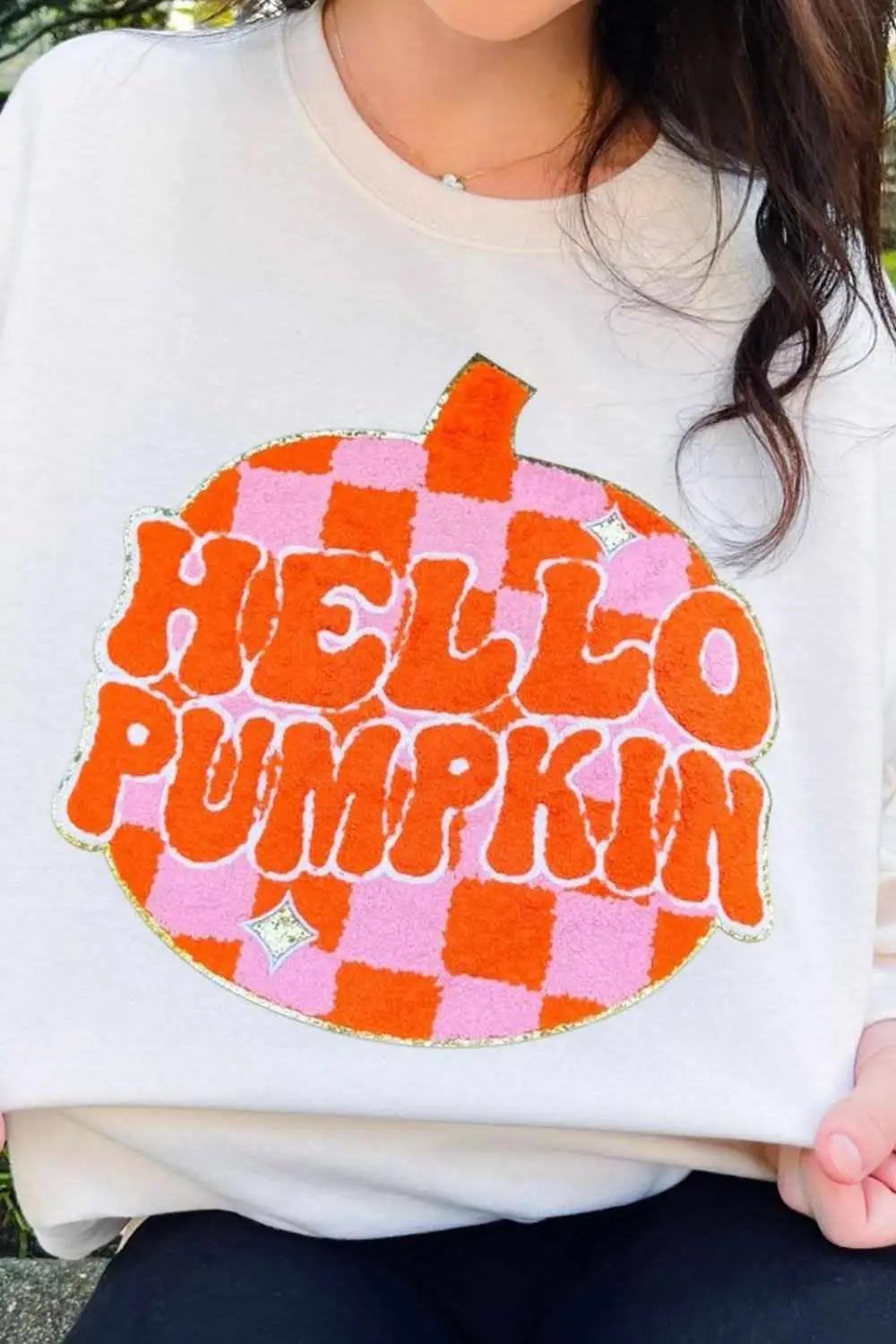 Graphic Sweatshirt - Comfortable Fit - Casual Long Sleeve Top