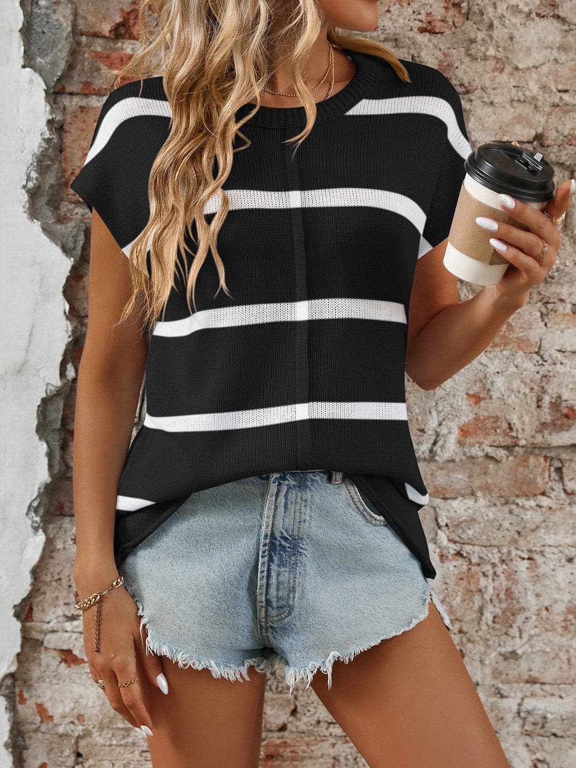 Trendsi Chic striped knit top - round neck, short sleeves