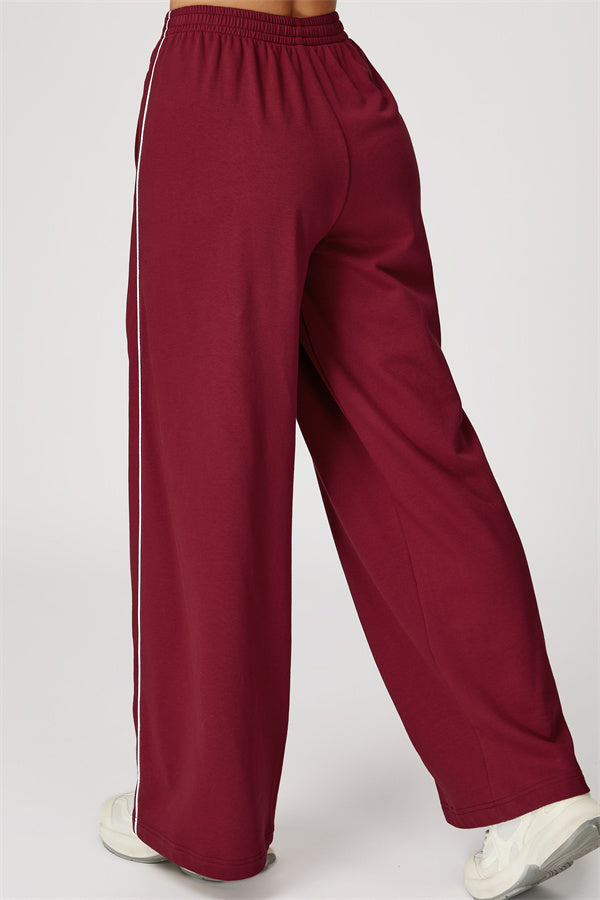 The Amara Sweatshirt Pants 2-Piece Set