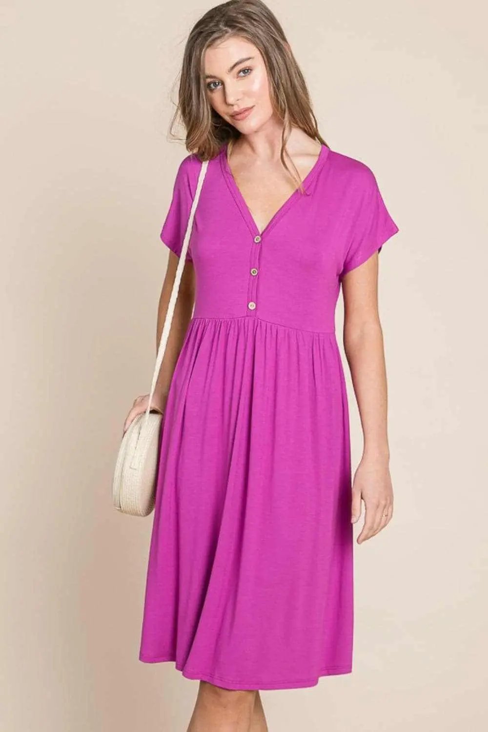 Trendsi Elegant V-neck short sleeve dress