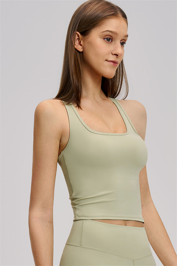 The Dynamic Crop Top Straight Leg Pants 2-Piece Set