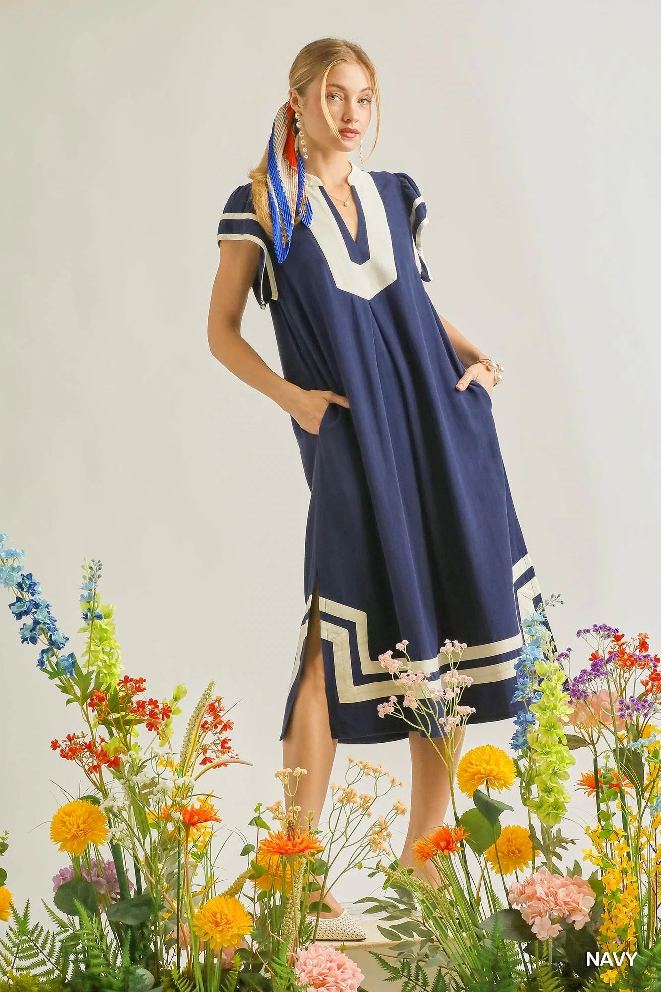 Umgee Linen Cotton Contrast Neckline Midi Dress in Navy